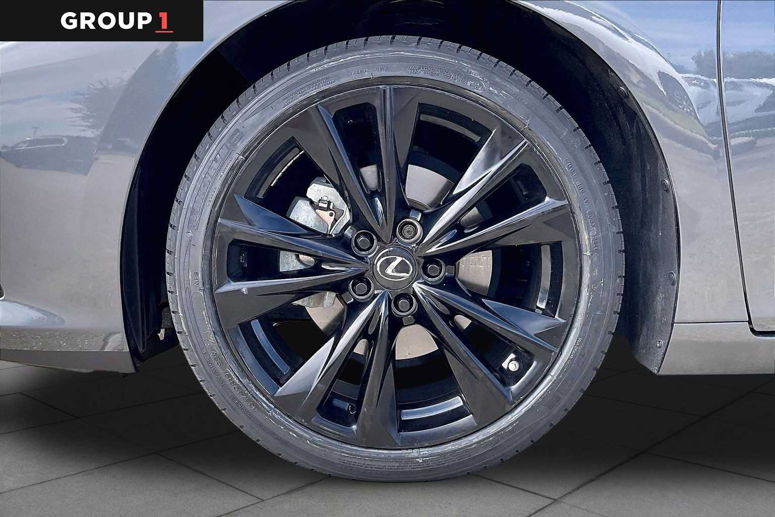 Certified 2024 Lexus ES 350 F Sport w/ Accessory Package (Z2) FWD image 10