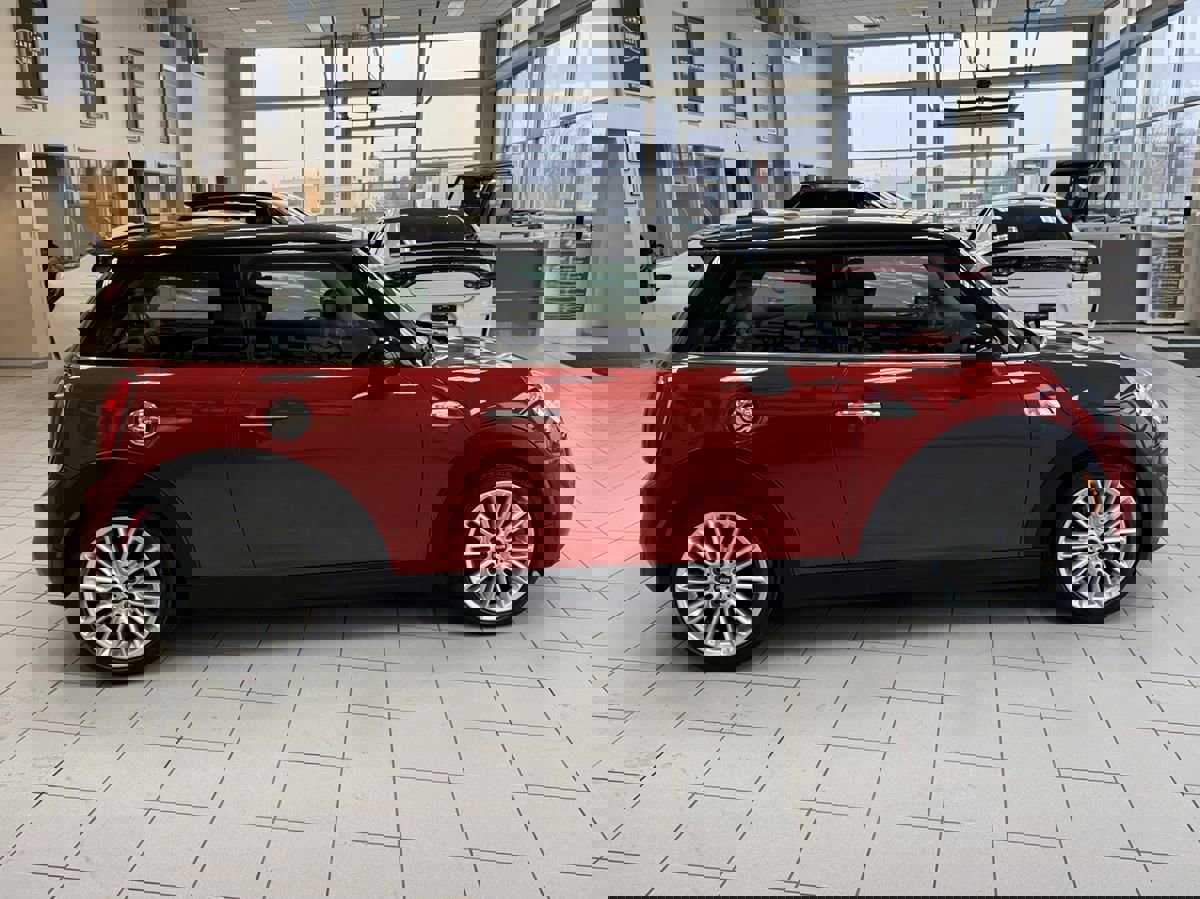 Used 2014 MINI Cooper S image 8