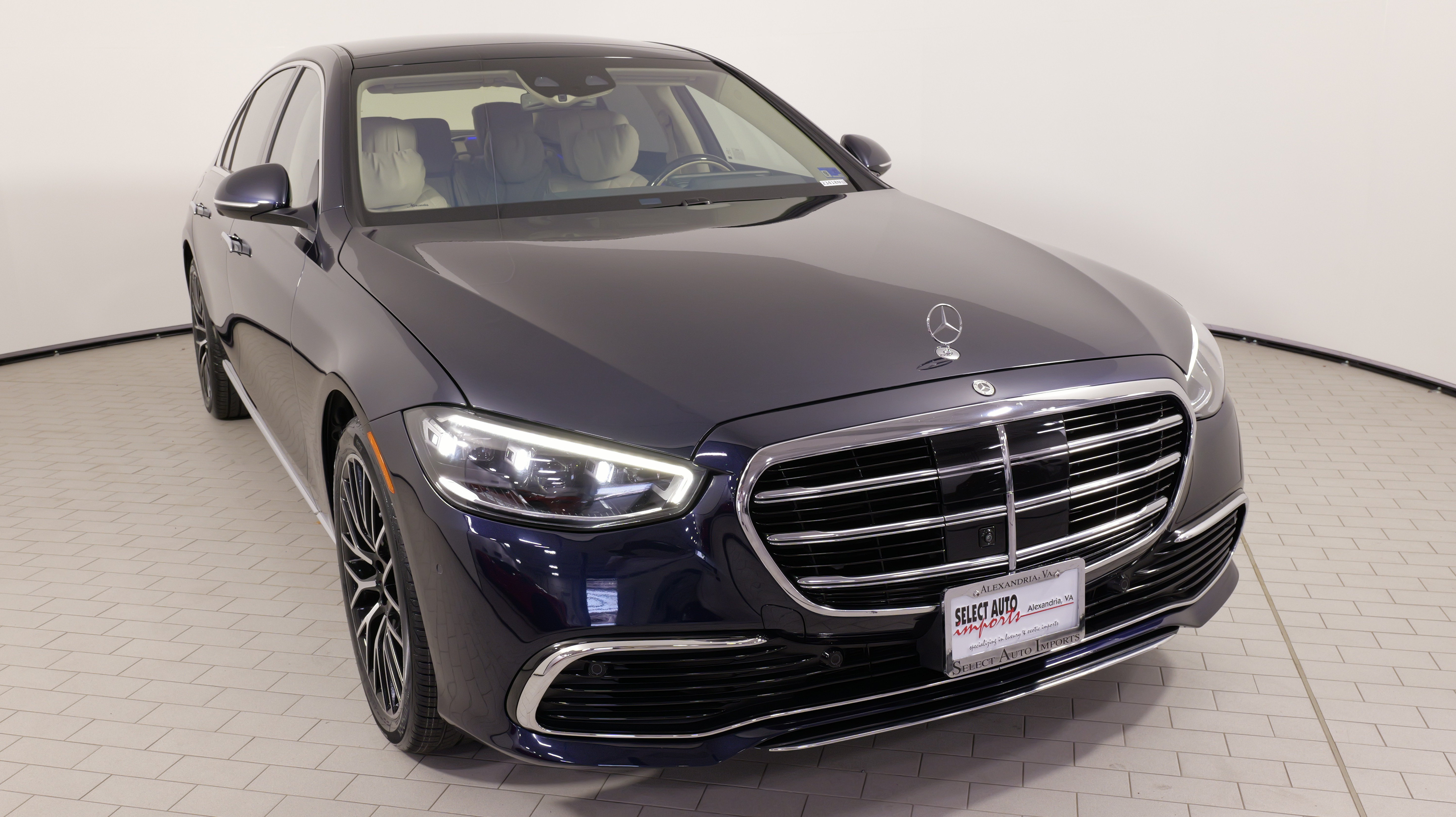 Used 2022 Mercedes-Benz S 580 4MATIC Sedan image 6