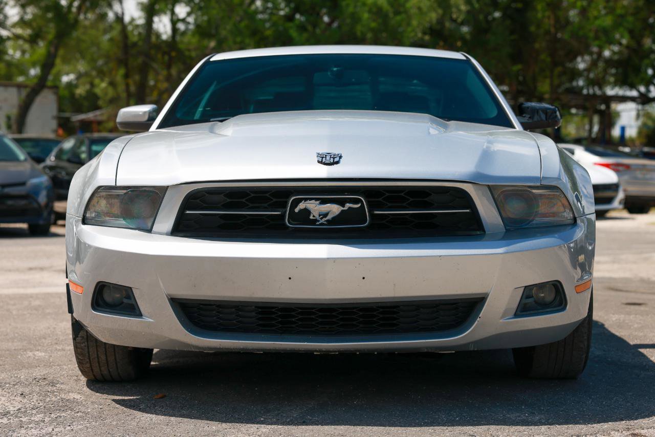 Used 2012 Ford Mustang Premium RWD image 17