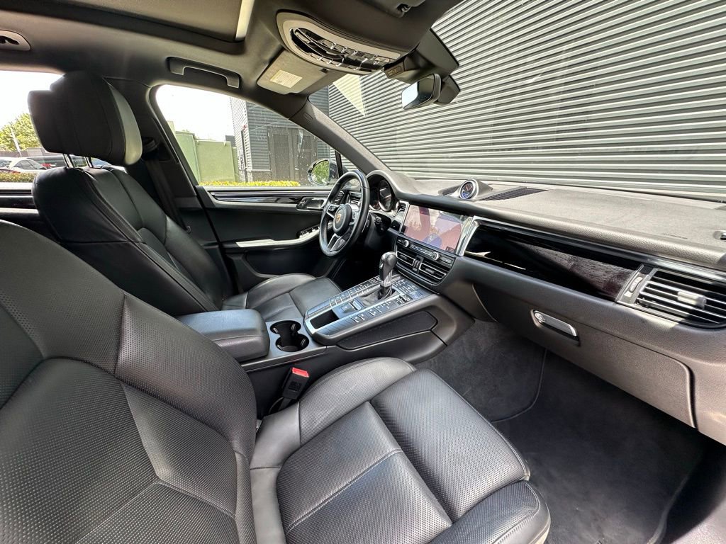 Certified 2019 Porsche Macan S image 39