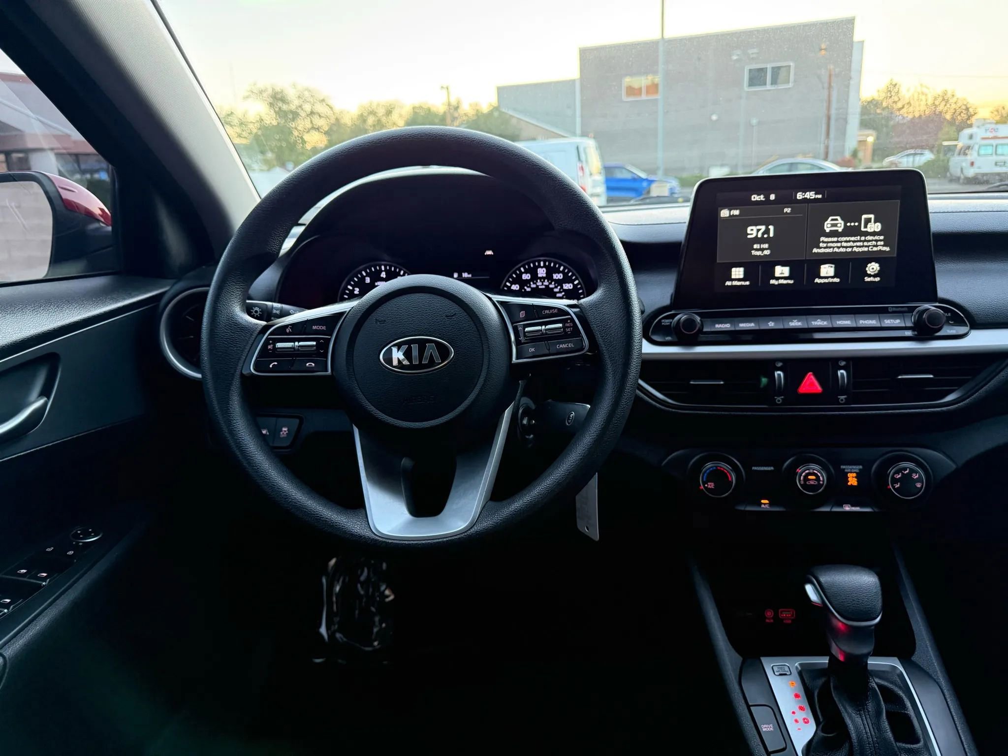 Used 2021 Kia Forte LXS FWD image 18