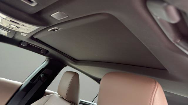 Certified 2023 Lexus ES 350 w/ Premium Package FWD image 12