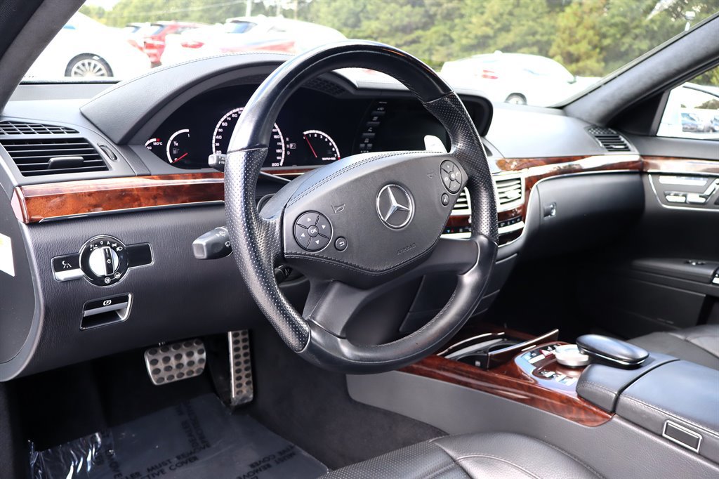 Used 2010 Mercedes-Benz S 63 AMG image 23