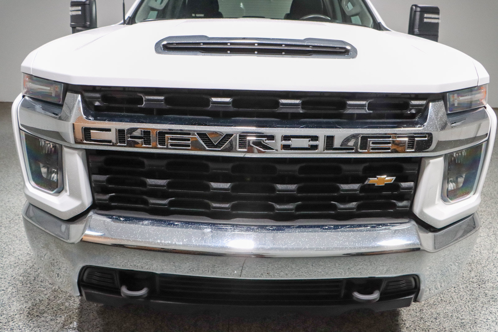 Used 2022 Chevrolet Silverado 2500 LT AWD/4WD image 4