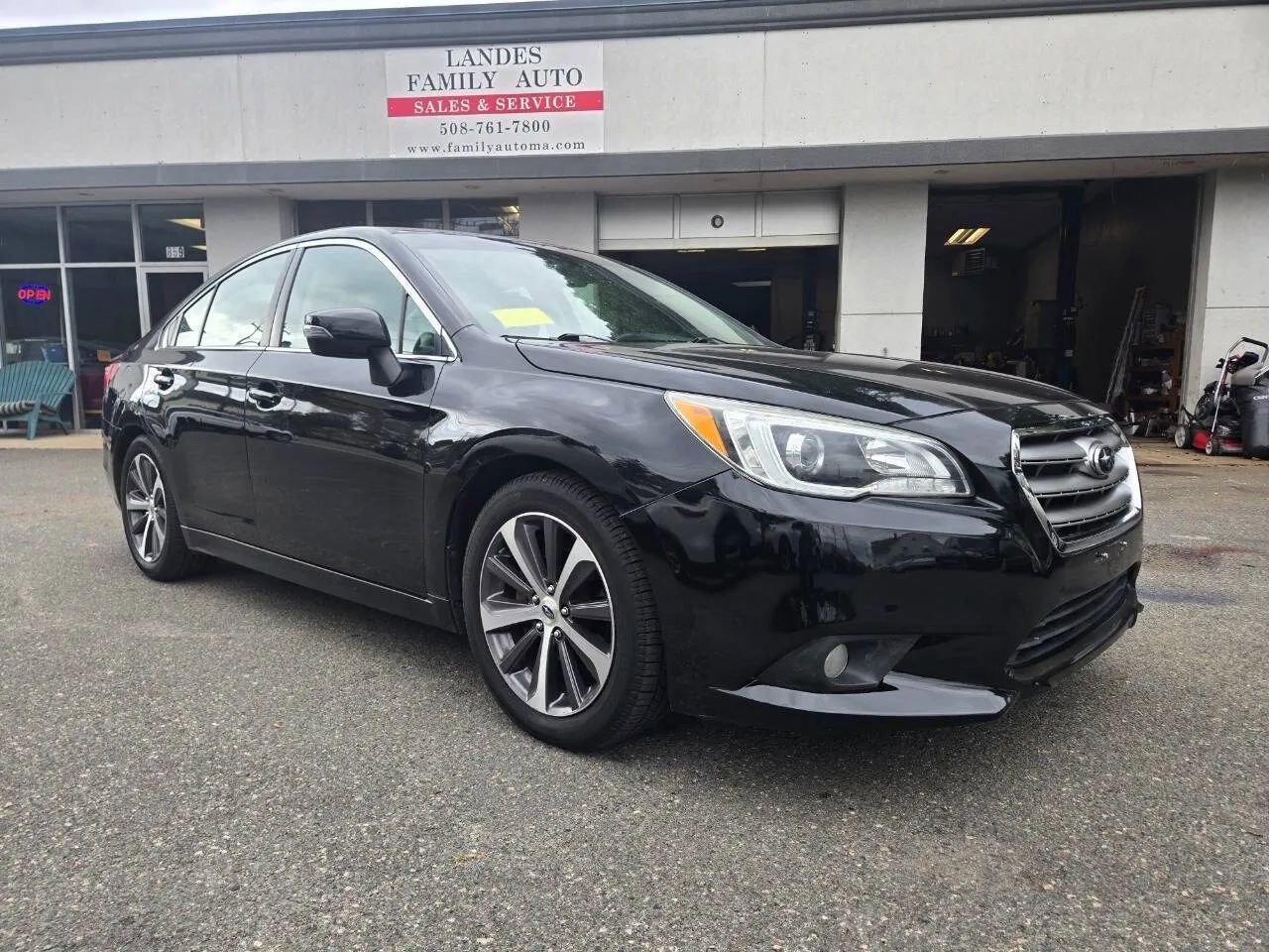 Used 2015 Subaru Legacy 2.5i Limited image 20