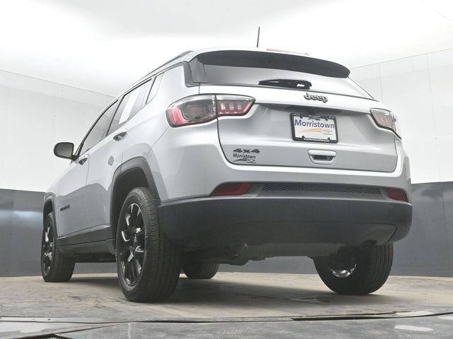 Used 2025 Jeep Compass Latitude w/ Altitude Special Edition AWD/4WD image 44
