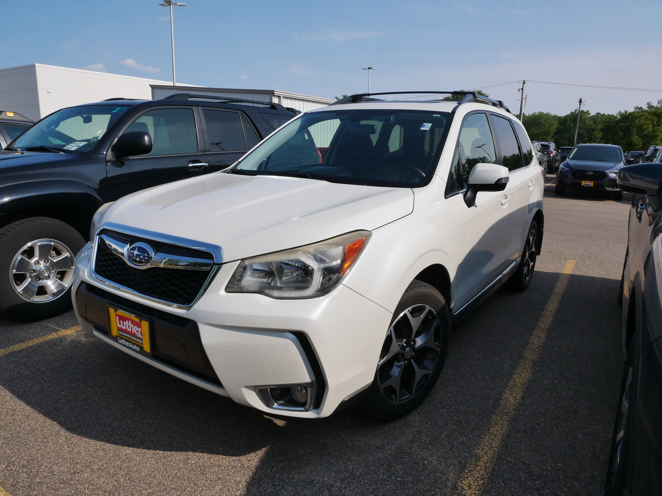 Used 2015 Subaru Forester 2.0XT Touring w/ Eyesight & Navigation System AWD/4WD video 2