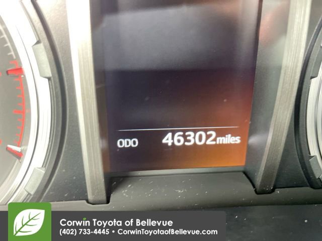 Certified 2024 Toyota 4Runner TRD Off-Road image 10