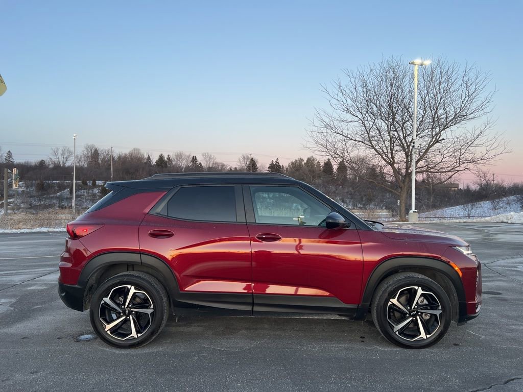 Used 2023 Chevrolet TrailBlazer RS w/ Convenience Package image 2