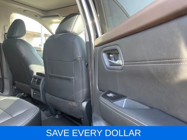 Used 2023 Nissan Rogue SL w/ SL Premium Package FWD image 22