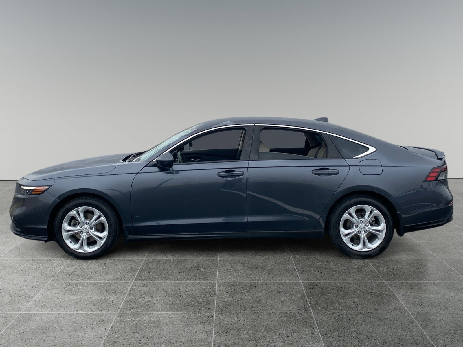 Used 2024 Honda Accord LX image 2