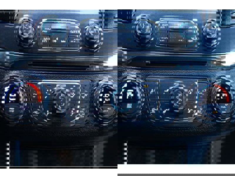 Used 2015 Chevrolet Impala LTZ image 24