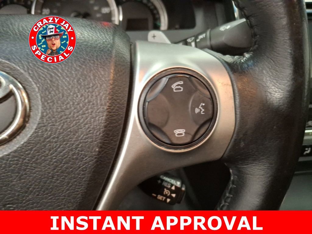 Used 2014 Toyota Camry SE w/ Moonroof Package image 21