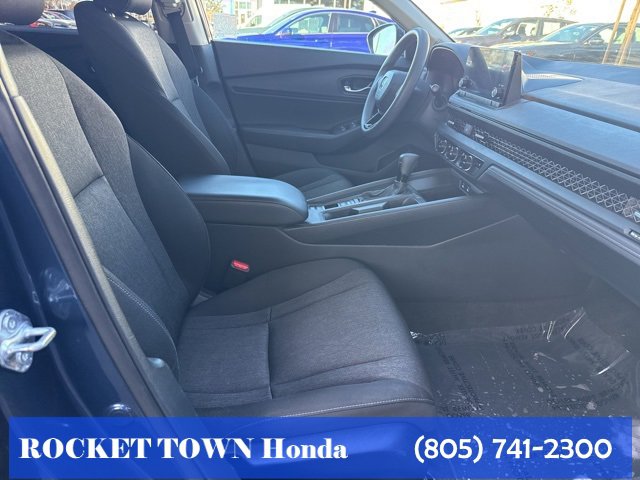 Used 2023 Honda Accord EX image 17