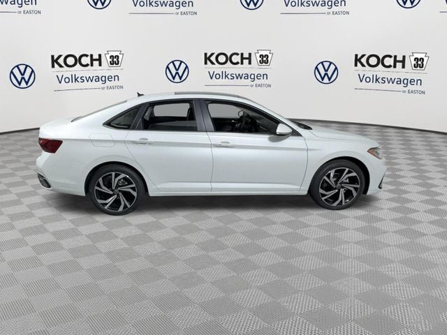 New 2026 Volkswagen Jetta SEL FWD image 2