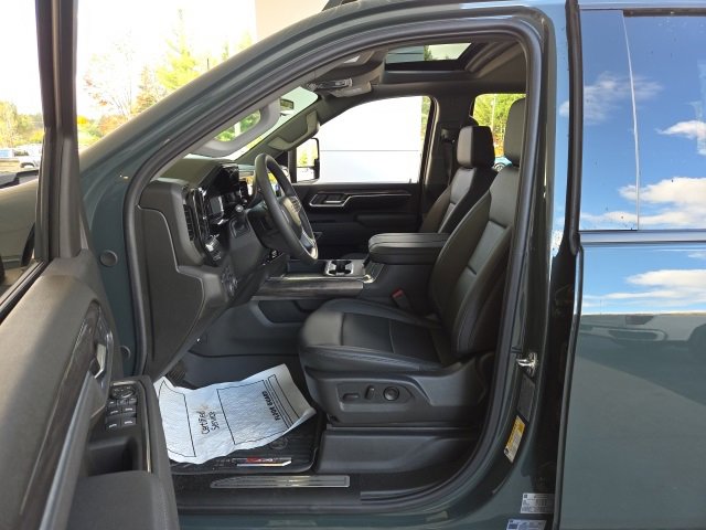 New 2025 Chevrolet Silverado 3500 LTZ w/ Trail Boss Package image 27