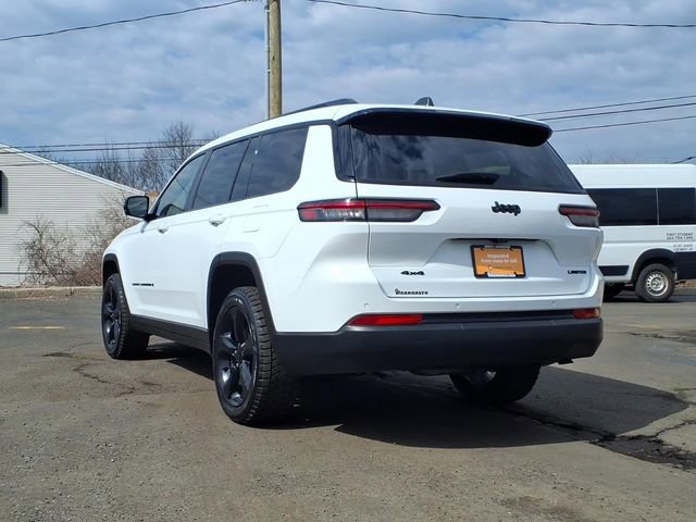 Certified 2023 Jeep Grand Cherokee L Limited w/ Black Appearance Package AWD/4WD image 5