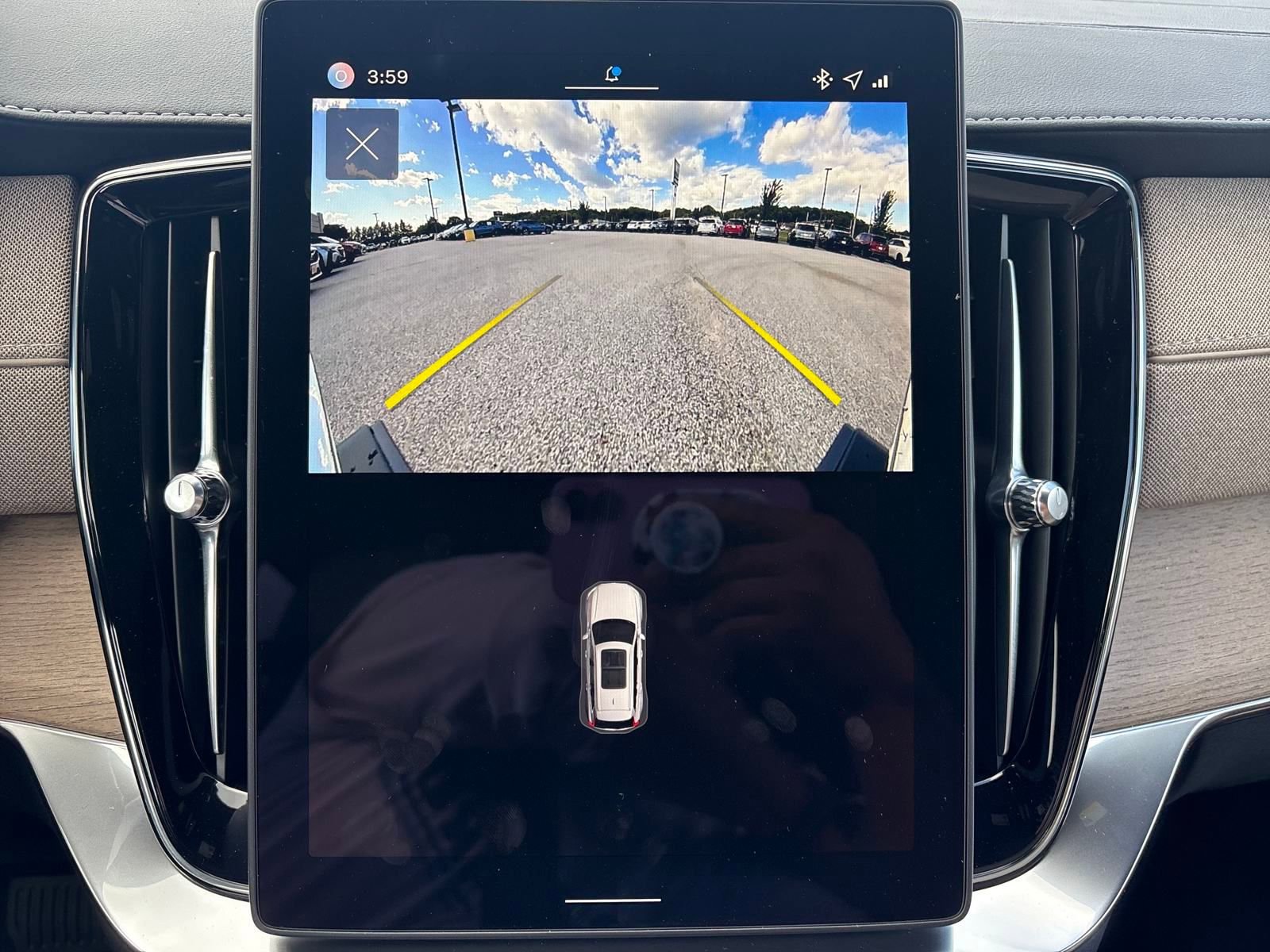 New 2026 Volvo XC90 B6 Plus w/ Protection Package Premier image 23