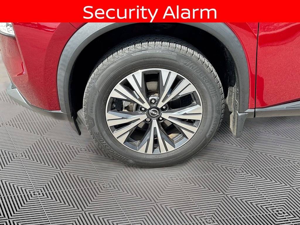 Used 2023 Nissan Rogue SV w/ SV Premium B Package image 10