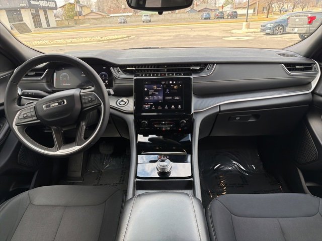 Used 2024 Jeep Grand Cherokee L Laredo w/ Trailer Tow Package image 16