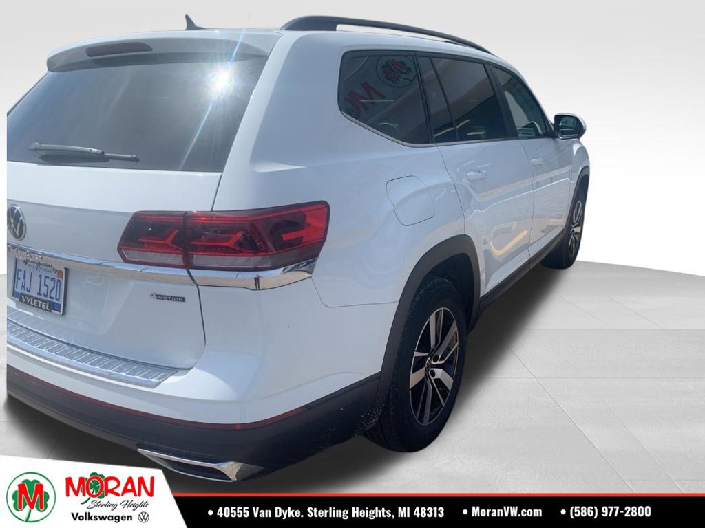 Used 2023 Volkswagen Atlas SE AWD/4WD image 3