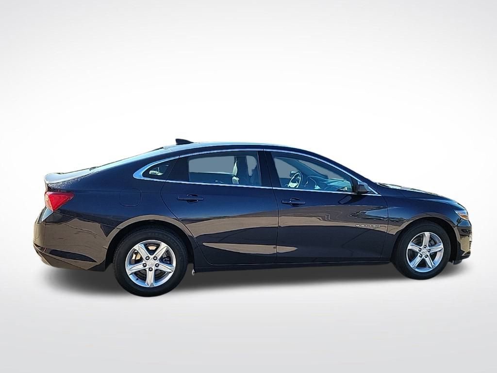 Used 2022 Chevrolet Malibu LS image 7