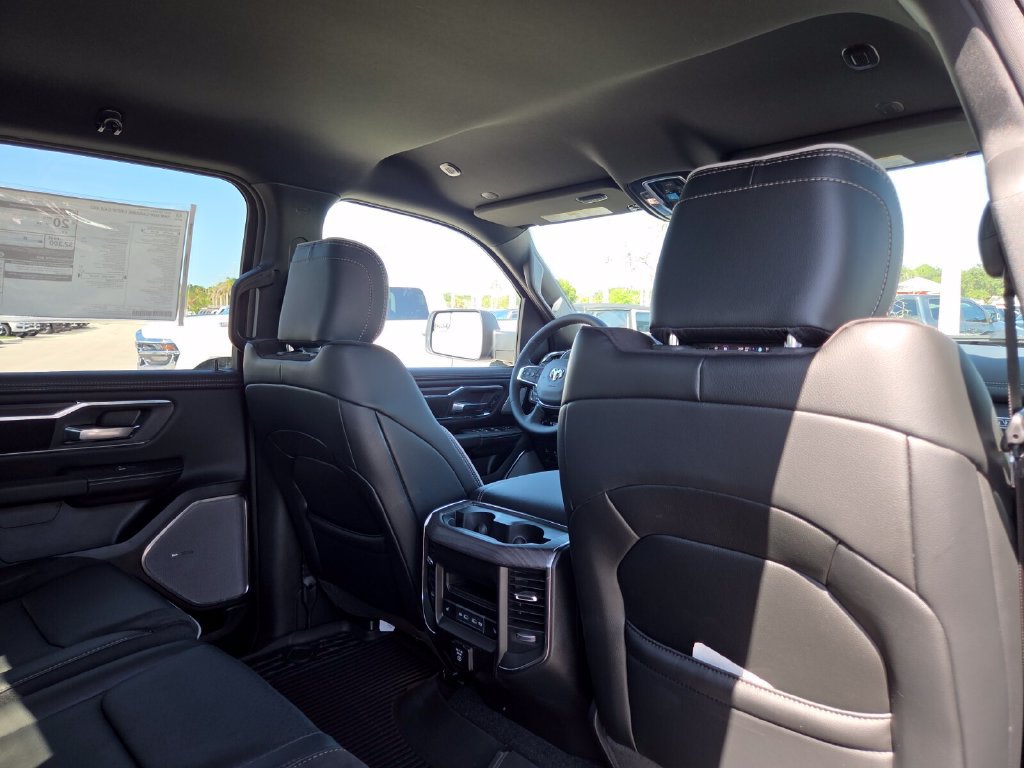 New 2027 RAM 1500 Laramie w/ Night Edition RWD image 17