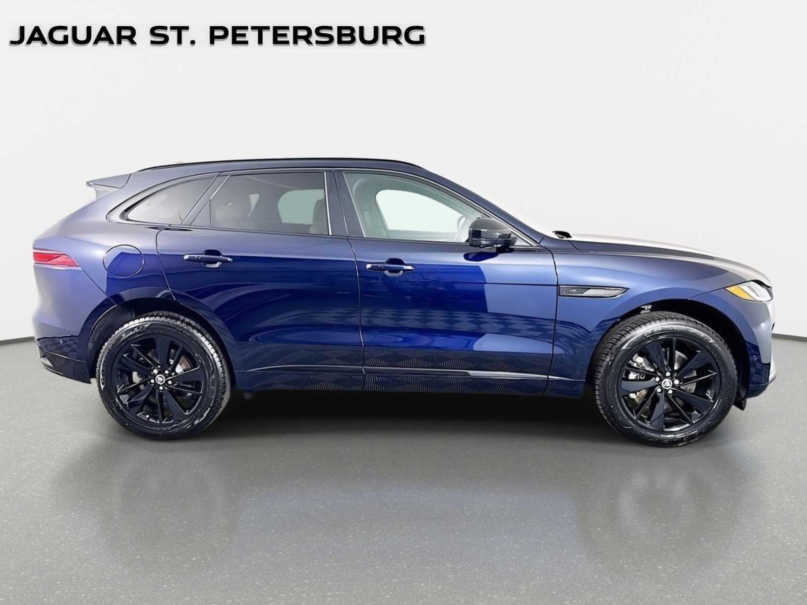 New 2026 Jaguar F-PACE R-Dynamic S AWD/4WD image 4
