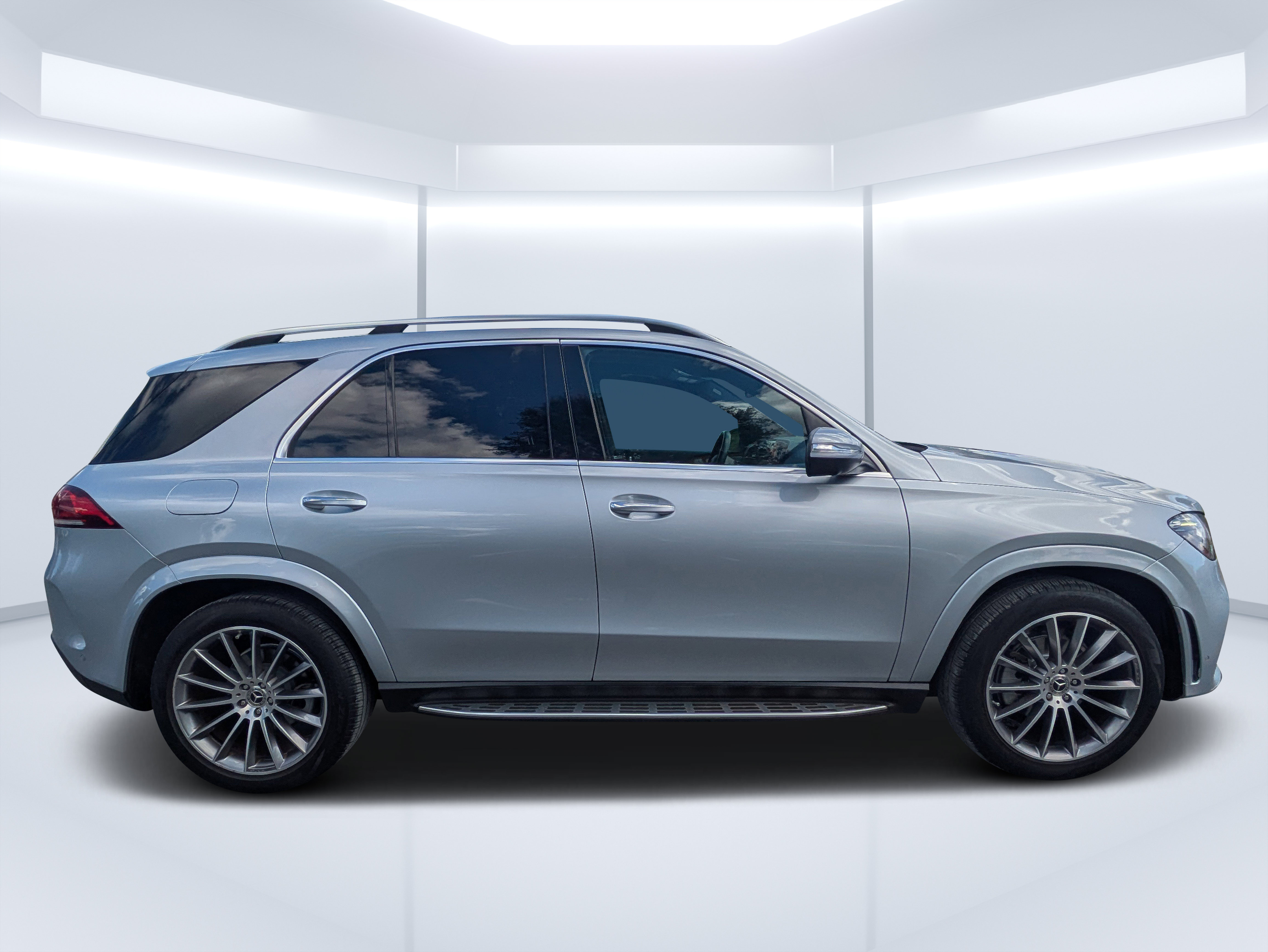 Certified 2023 Mercedes-Benz GLE 350 image 2