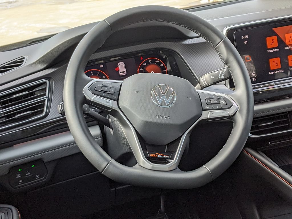 New 2026 Volkswagen Atlas Peak Edition AWD/4WD image 14