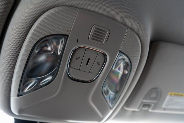 Used 2022 Jeep Compass Latitude image 33