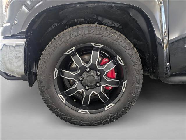 Used 2017 Toyota Tundra SR5 w/ SR5 Upgrade Package RWD image 25