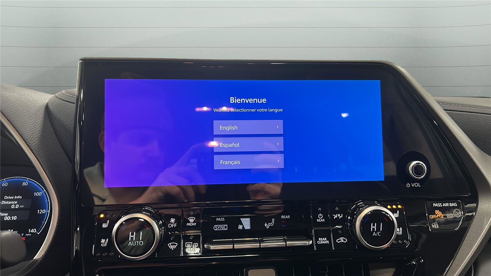 New 2026 Toyota Highlander Limited image 12