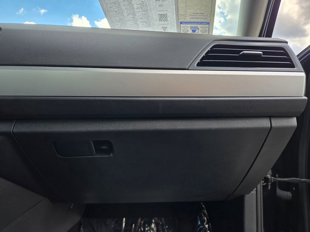 Used 2024 Volkswagen Jetta S FWD image 43