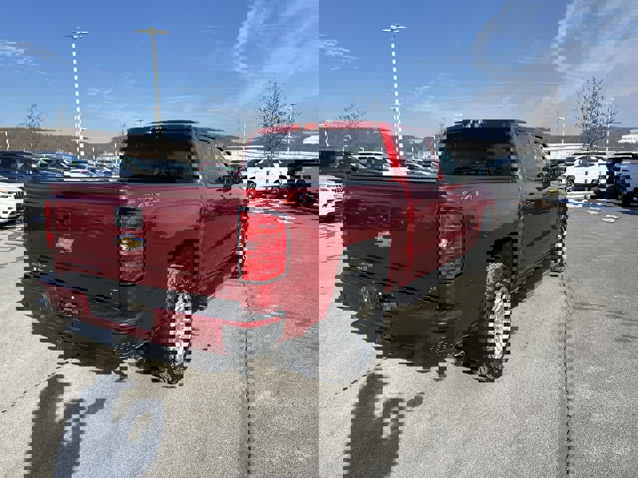 Used 2018 Chevrolet Silverado 1500 LT w/ All Star Edition image 7