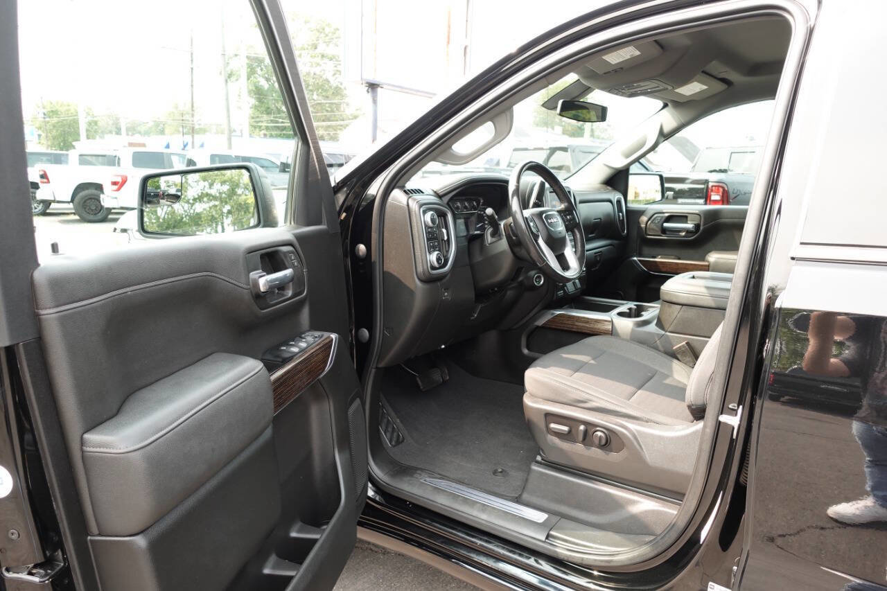 Used 2022 GMC Sierra 1500 Elevation w/ X31 Off-Road Package AWD/4WD image 11