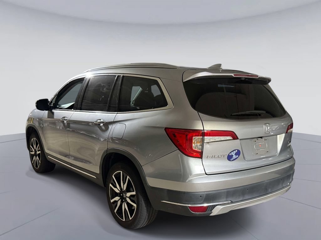 Used 2019 Honda Pilot Touring image 3