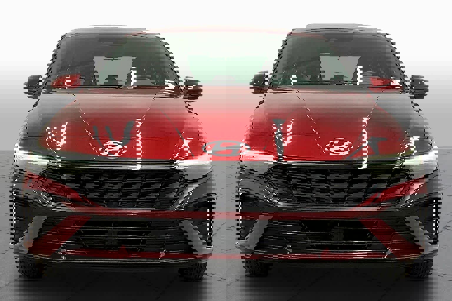 Used 2025 Hyundai Elantra SEL image 4