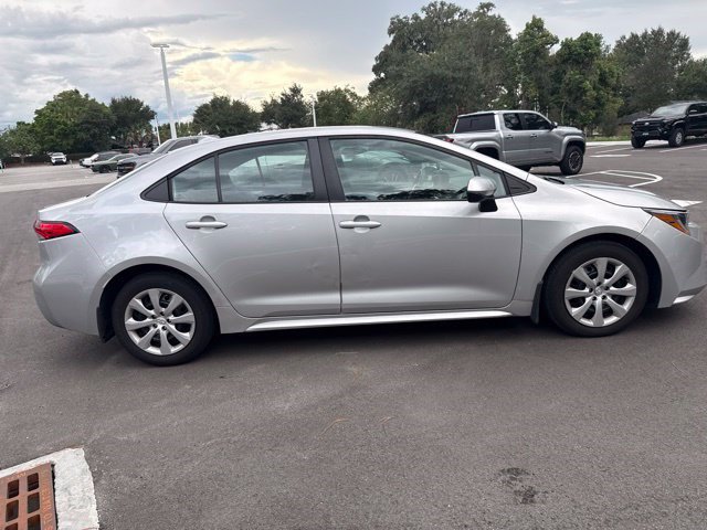 Used 2024 Toyota Corolla LE FWD image 6