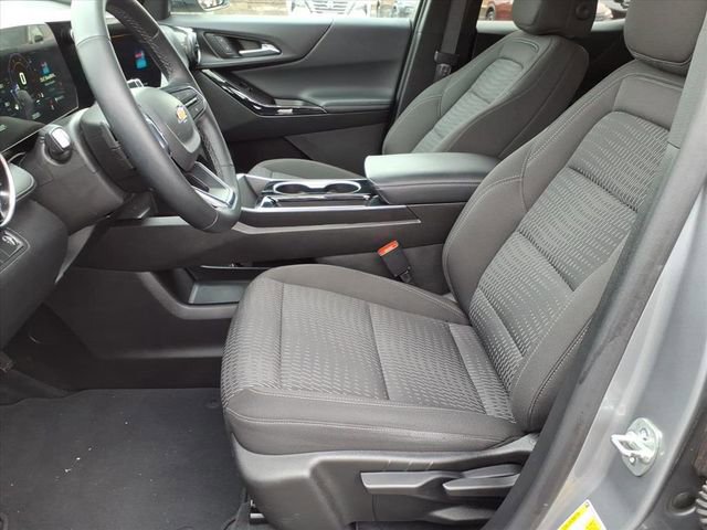 Used 2025 Chevrolet Equinox LT image 10