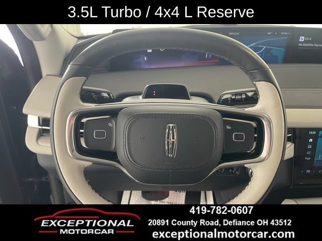 Used 2025 Lincoln Navigator L Reserve AWD/4WD image 37