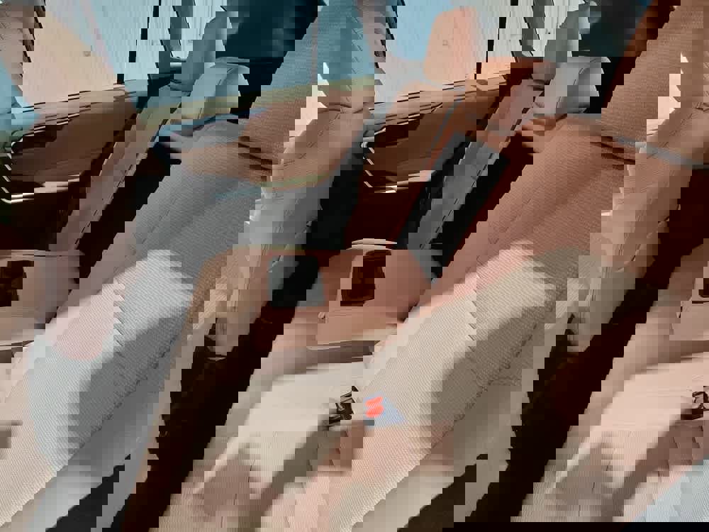 Used 2020 Toyota RAV4 LE image 31