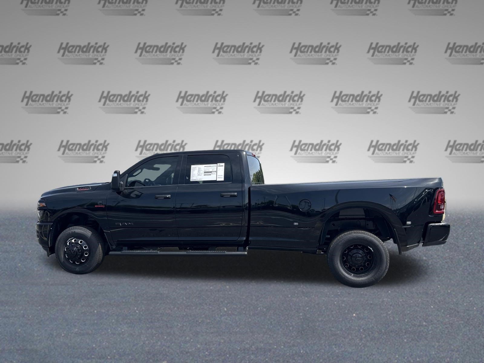 New 2026 RAM 3500 Big Horn AWD/4WD image 5