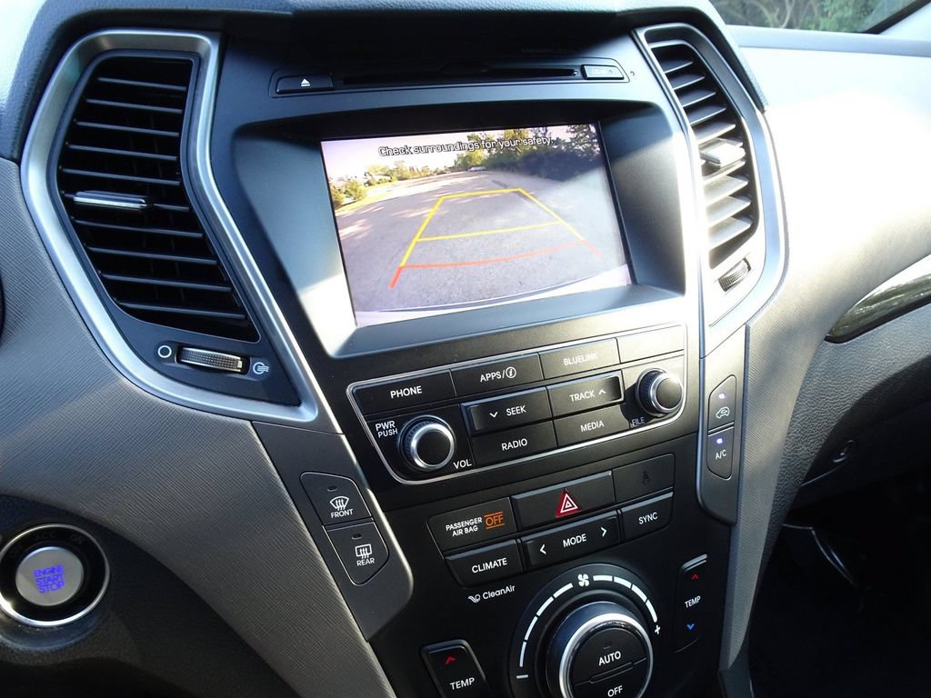 Used 2018 Hyundai Santa Fe Sport w/ 2.4L Value Package 02 FWD image 16
