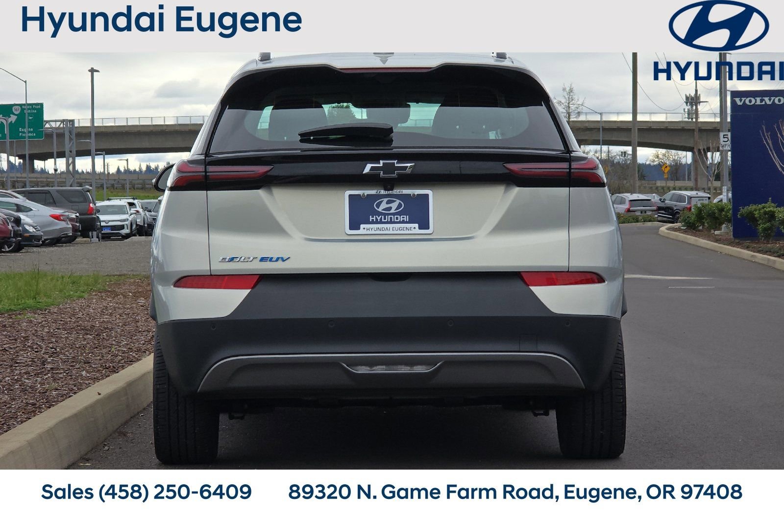 Used 2023 Chevrolet Bolt EUV Premier w/ Super Cruise Package image 4