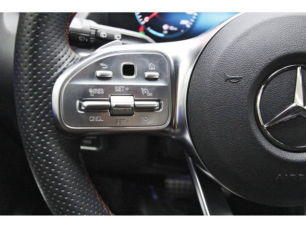 Used 2023 Mercedes-Benz GLA 45 AMG 4MATIC image 17
