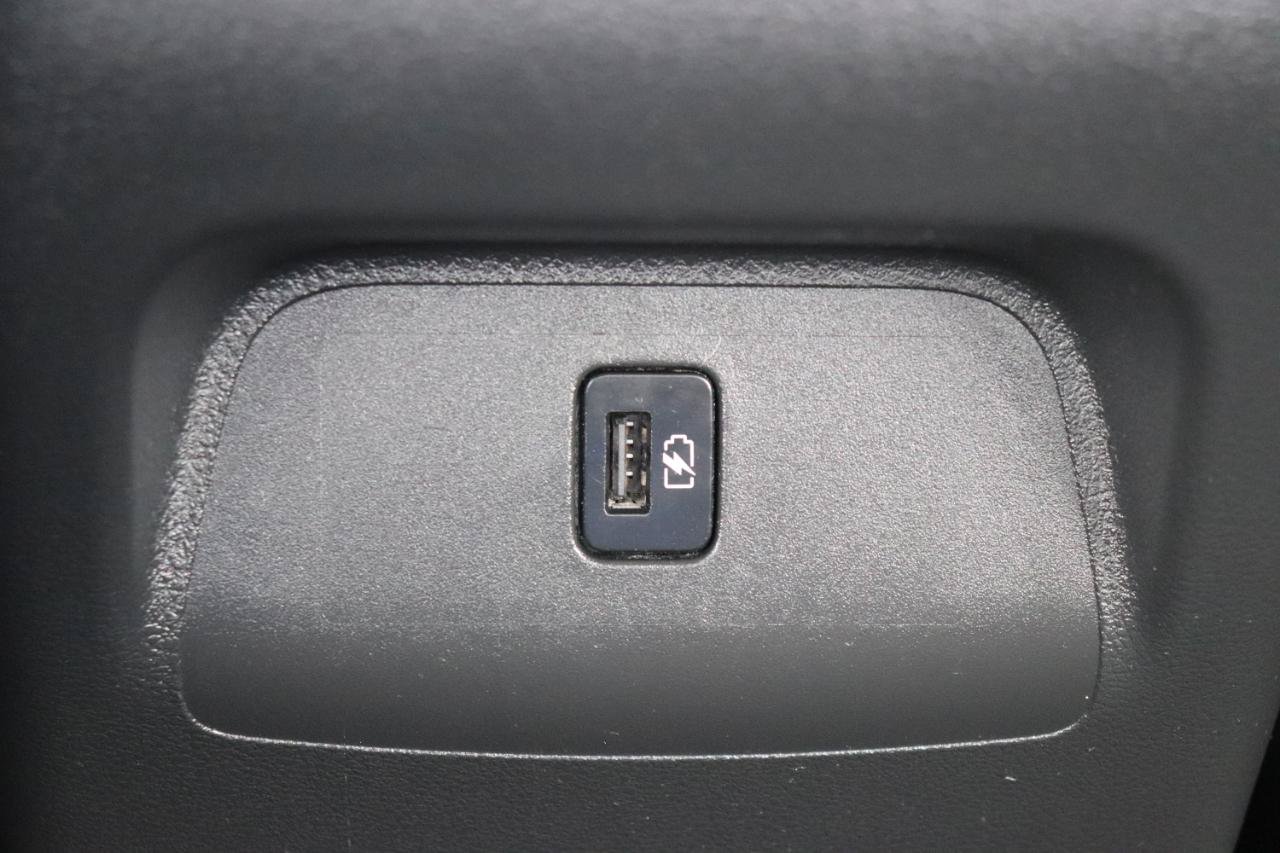 Used 2024 Nissan Sentra SV FWD image 21