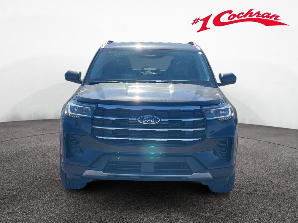 New 2026 Ford Explorer Active image 2