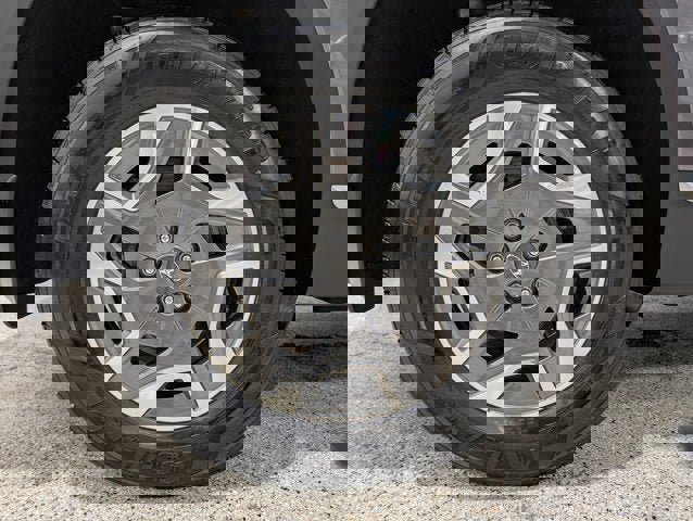 Used 2021 Hyundai Santa Fe Blue image 11